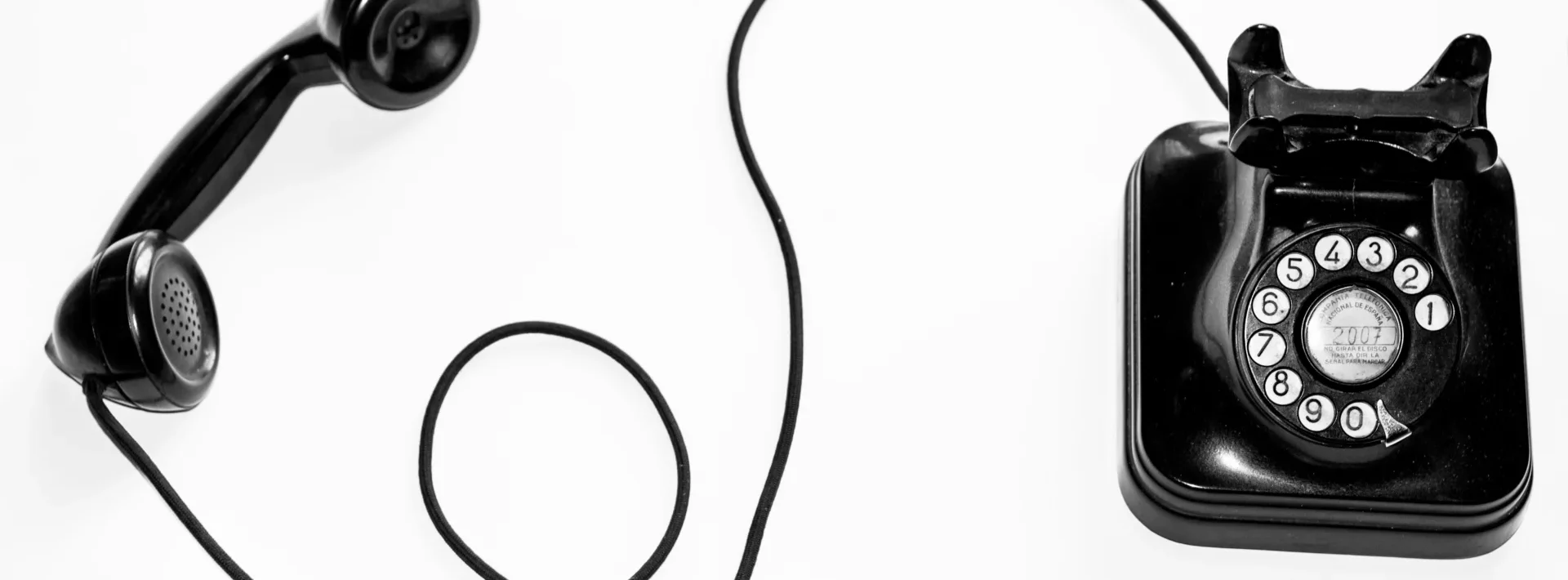 Teléfono baquelita